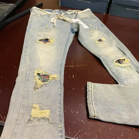 Thrt Mens Blue Light Wash Distressed Pockets Straight Leg Denim Jeans Size 32